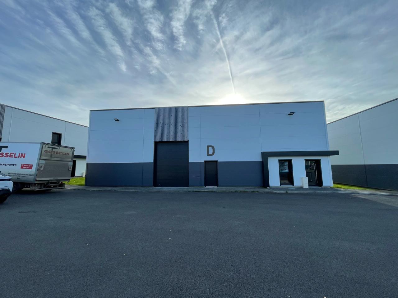 Local d'activité Honguemare-Guenouville 310m² Location local d'activité Honguemare-Guenouville Eure OLACT2531799 10